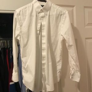White dress shirt size 15/32-33 traditional fit